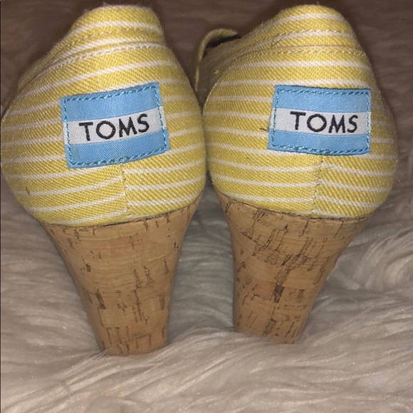 Toms Striped Wedges 7.5 - Picture 5 of 5